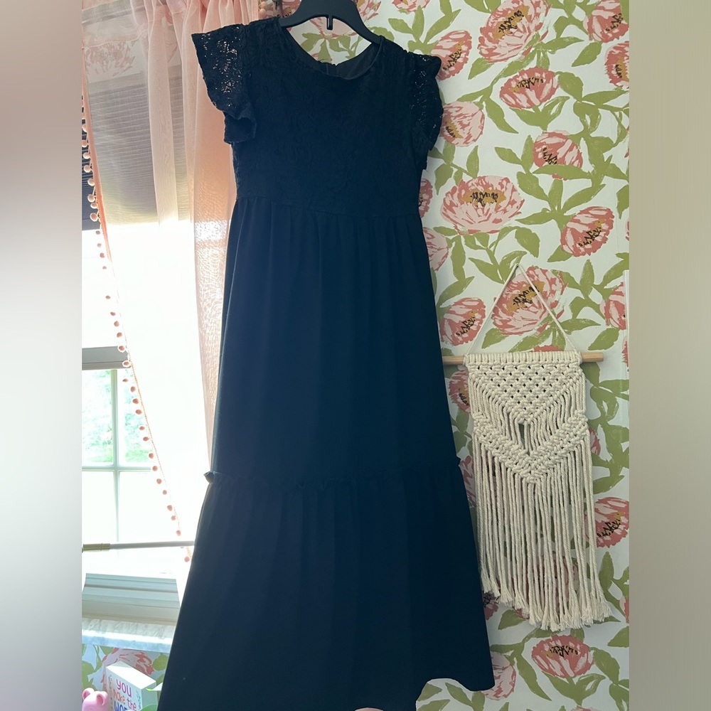 Girls Black dress 10/12